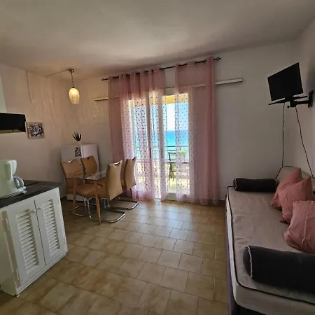 Corfu Glyfada Menigos 2-5 * Pelekas