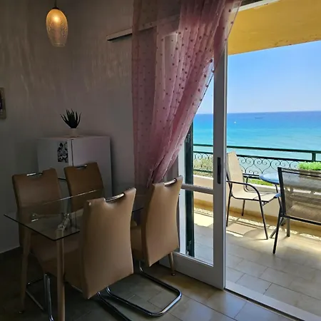 Corfu Glyfada Menigos 2-5 * Pélekasz