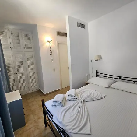 公寓 Corfu Glyfada Menigos 2-5 佩雷卡斯