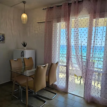 公寓 Corfu Glyfada Menigos 2-5 *